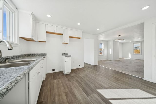 406-408 Church St 406-408, Sewickley Twp, PA 15637