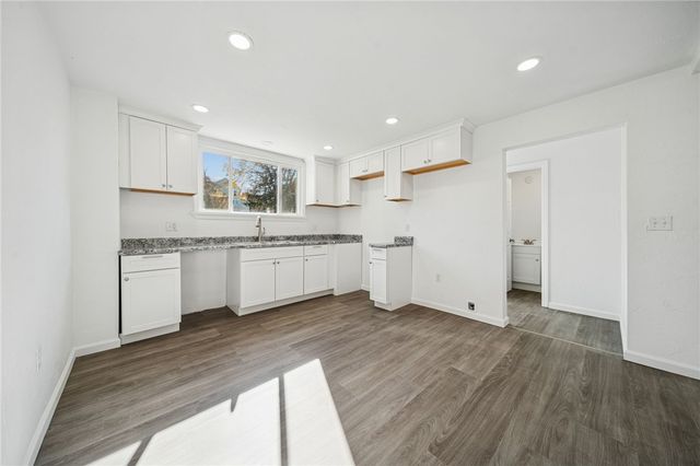 406-408 Church St 406-408, Sewickley Twp, PA 15637