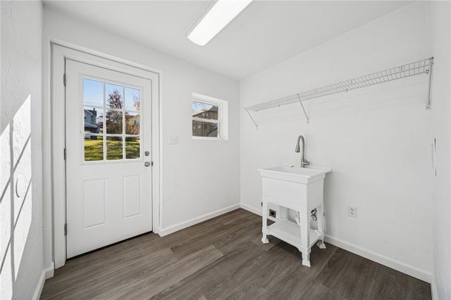 406-408 Church St 406-408, Sewickley Twp, PA 15637