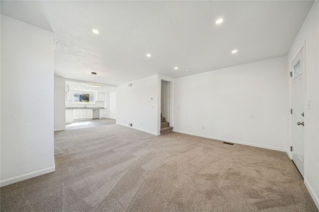 406-408 Church St 406-408, Sewickley Twp, PA 15637