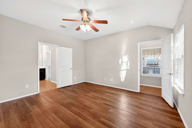 9105 Waterman Drive, Aubrey, TX 76227