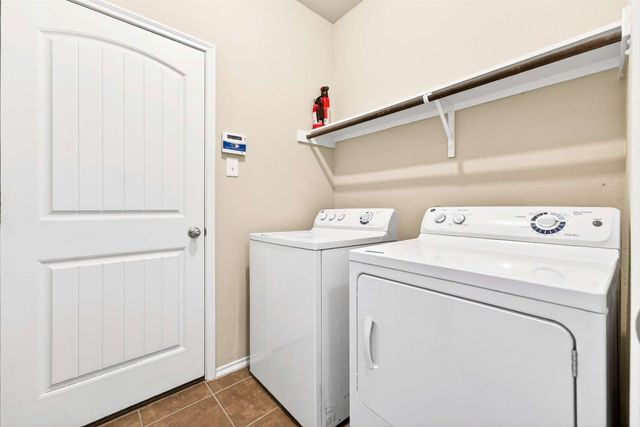 9105 Waterman Drive, Aubrey, TX 76227