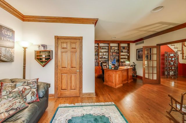 273 Bridlewood Lane, Valparaiso, IN 46385