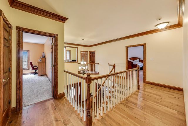 273 Bridlewood Lane, Valparaiso, IN 46385