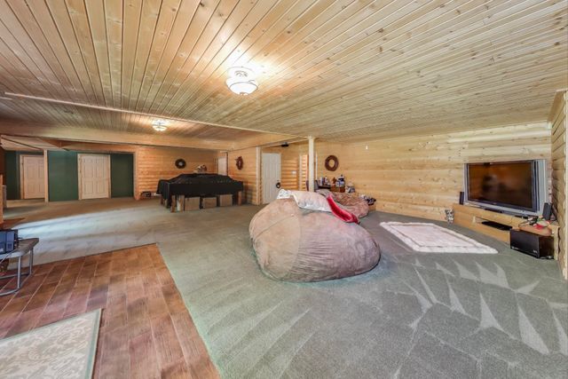 273 Bridlewood Lane, Valparaiso, IN 46385