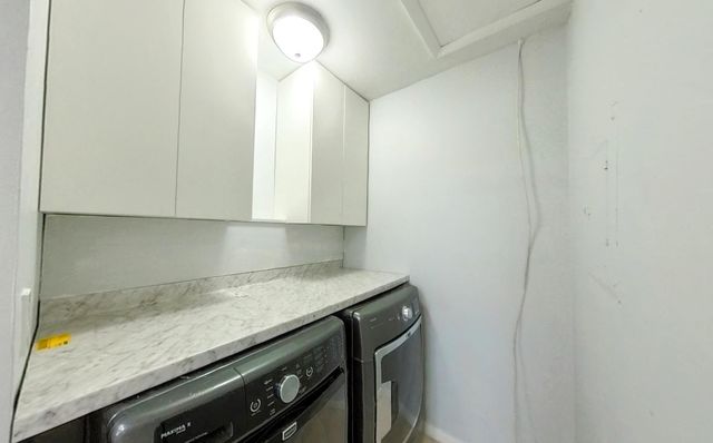 141 NE 17th Court, Boynton Beach, FL 33435