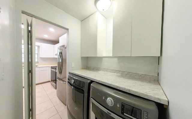 141 NE 17th Court, Boynton Beach, FL 33435