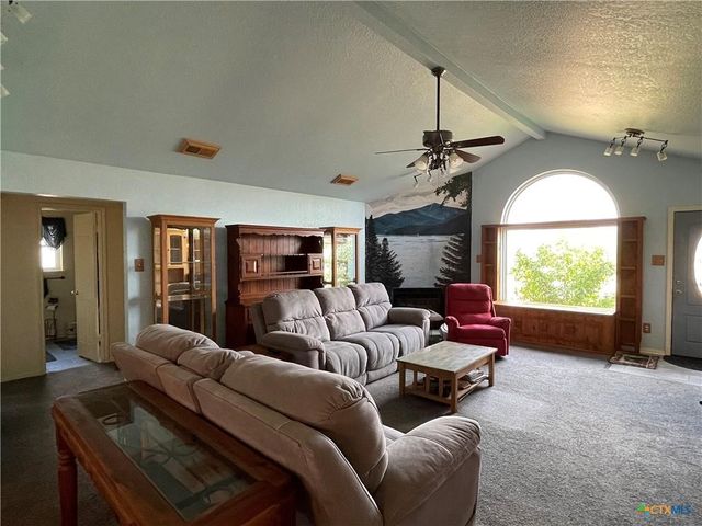 1286 County Road 3300, Kempner, TX 76539