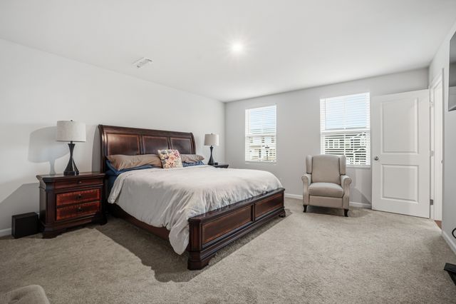 1147 Lisenbee Way, Clarksville, TN 37042