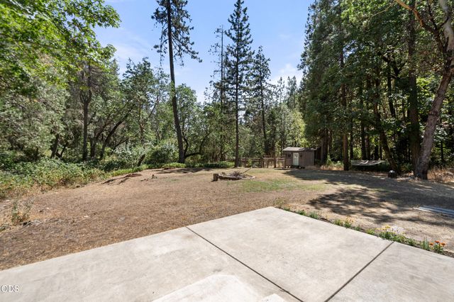 4955 Sardine Creek L Fork Road, Gold Hill, OR 97525