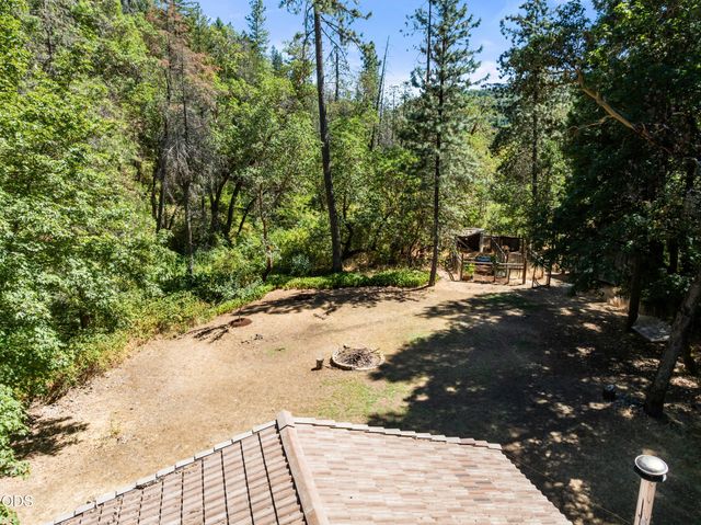 4955 Sardine Creek L Fork Road, Gold Hill, OR 97525