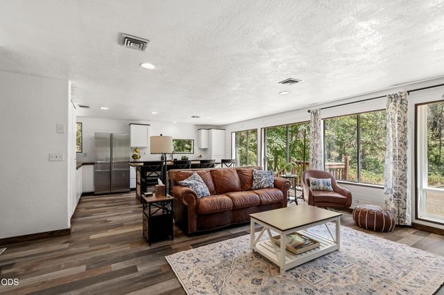 4955 Sardine Creek L Fork Road, Gold Hill, OR 97525