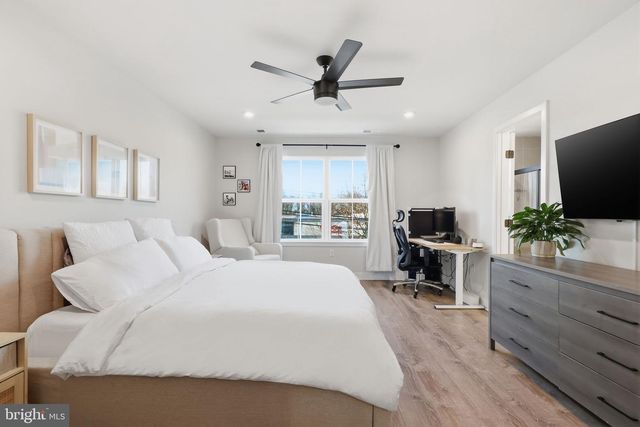 4 ATHENS WAY, Cliffwood, NJ 07721