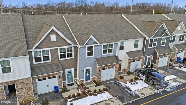 4 ATHENS WAY, Cliffwood, NJ 07721