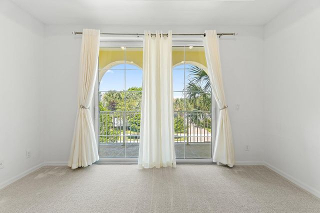 1106 Sweet Hill Drive, Jupiter, FL 33458