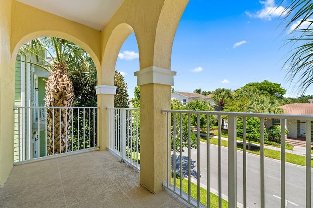 1106 Sweet Hill Drive, Jupiter, FL 33458