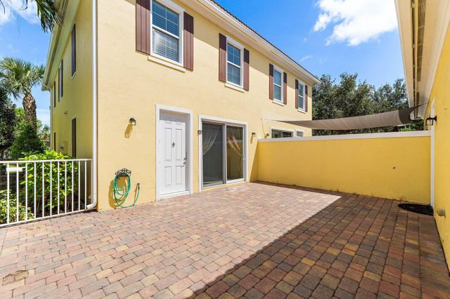 1106 Sweet Hill Drive, Jupiter, FL 33458