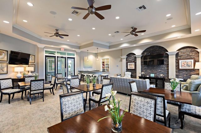1106 Sweet Hill Drive, Jupiter, FL 33458