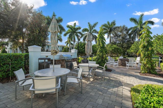 1106 Sweet Hill Drive, Jupiter, FL 33458