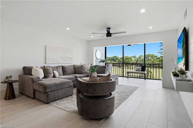 1520 Imperial Golf Course BLVD 236, Naples, FL 34110