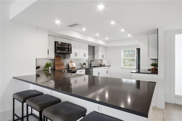 1520 Imperial Golf Course BLVD 236, Naples, FL 34110