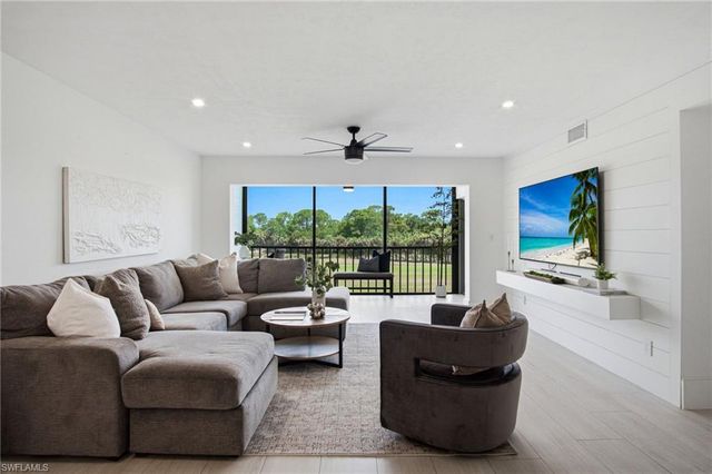 1520 Imperial Golf Course BLVD 236, Naples, FL 34110