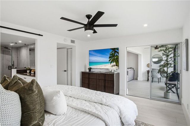 1520 Imperial Golf Course BLVD 236, Naples, FL 34110