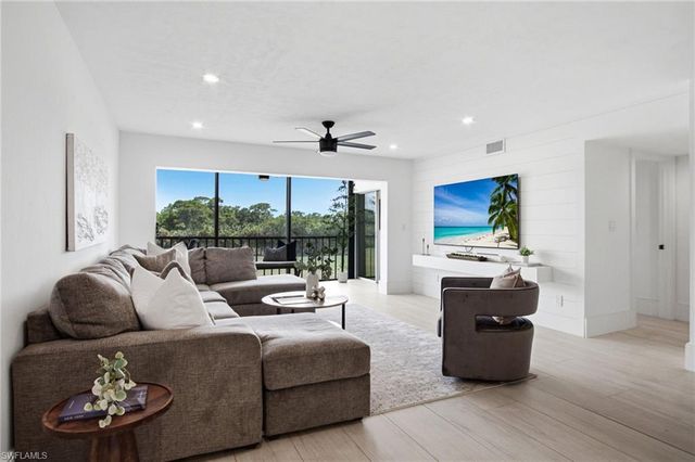 1520 Imperial Golf Course BLVD 236, Naples, FL 34110