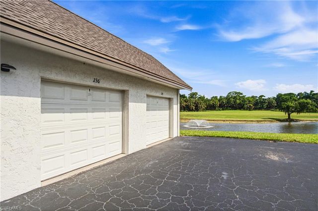 1520 Imperial Golf Course BLVD 236, Naples, FL 34110
