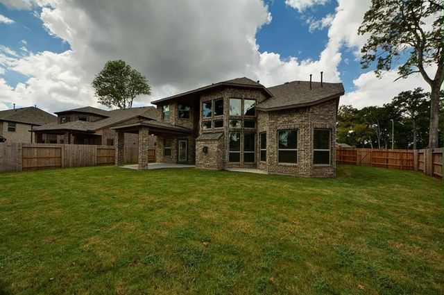 5135 Heather Meadow Lane, Sugar Land, TX 77479