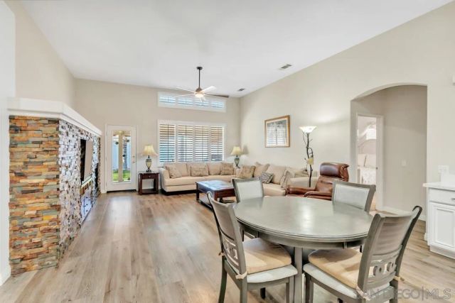 25327 Clear Canyon Circle, Menifee, CA 92584