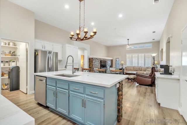 25327 Clear Canyon Circle, Menifee, CA 92584