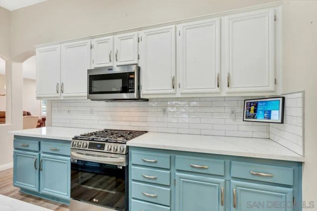 25327 Clear Canyon Circle, Menifee, CA 92584