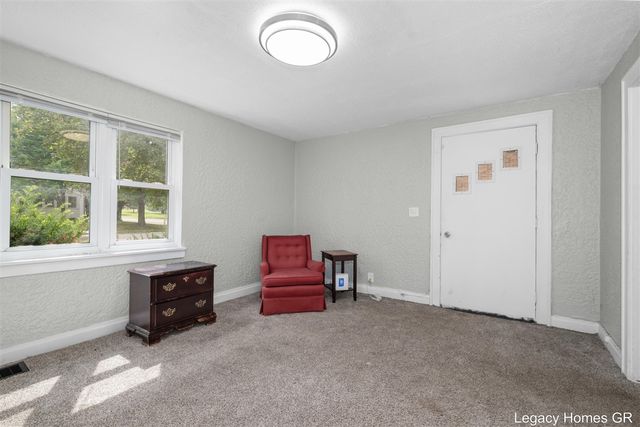 224-226 Maple Street, Parchment, MI 49004