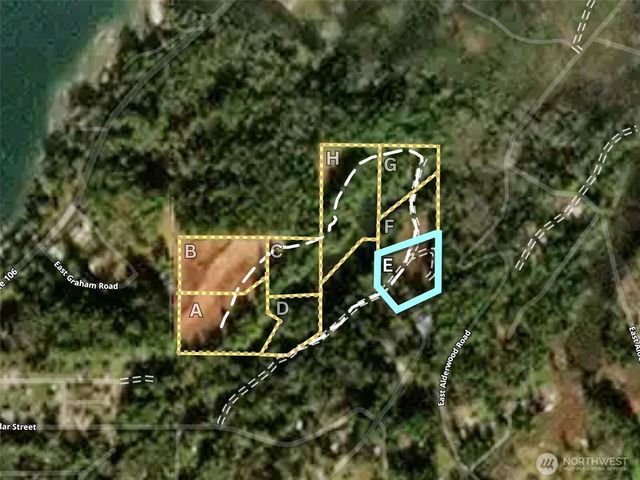 75 E Lakewood Drive, Belfair, WA 98528