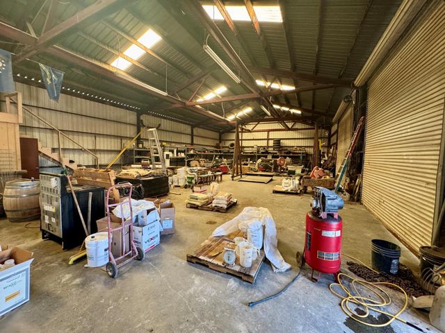 17672 W Belmont Avenue, Kerman, CA 93630