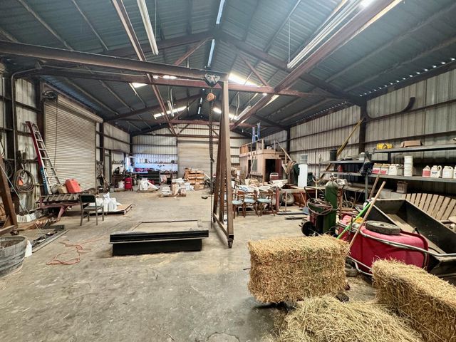 17672 W Belmont Avenue, Kerman, CA 93630