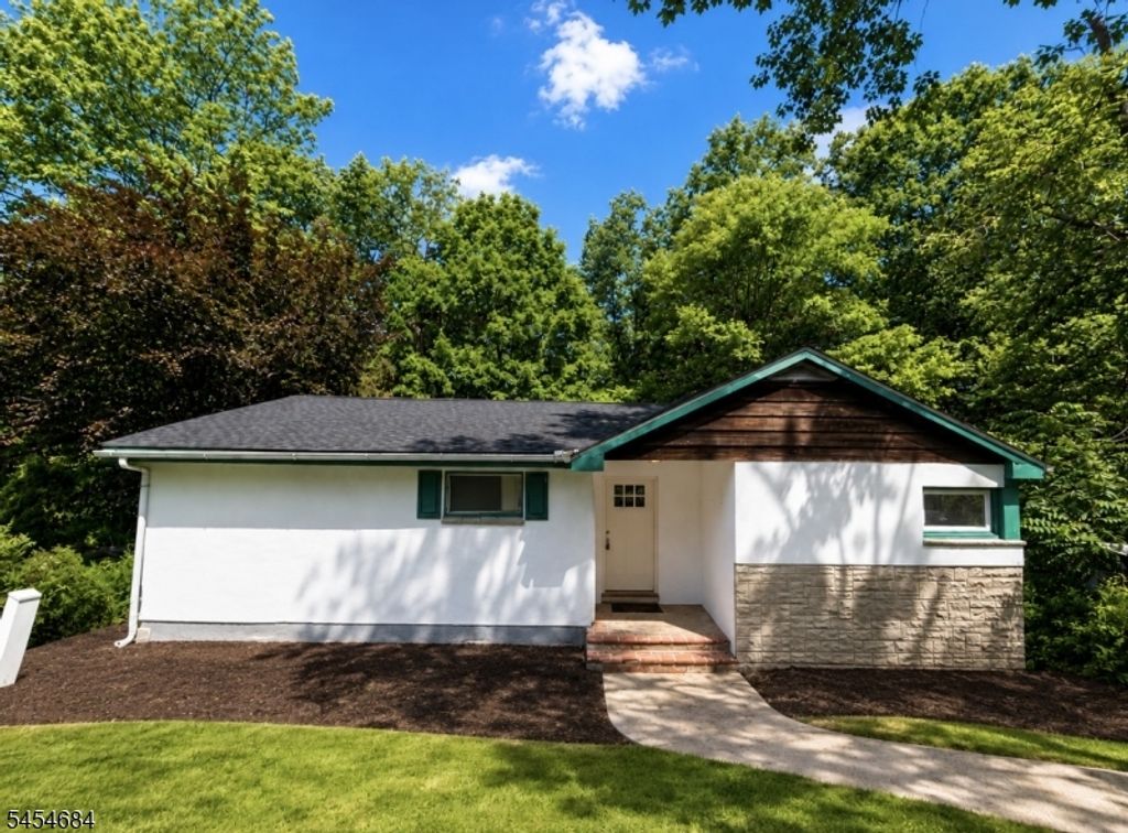 69 Cranberry Ledge Rd, Byram Twp., NJ 07821 — exterior