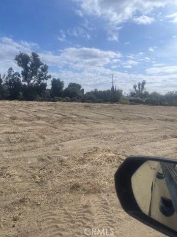 0 E Charlton, Hemet, CA 92544