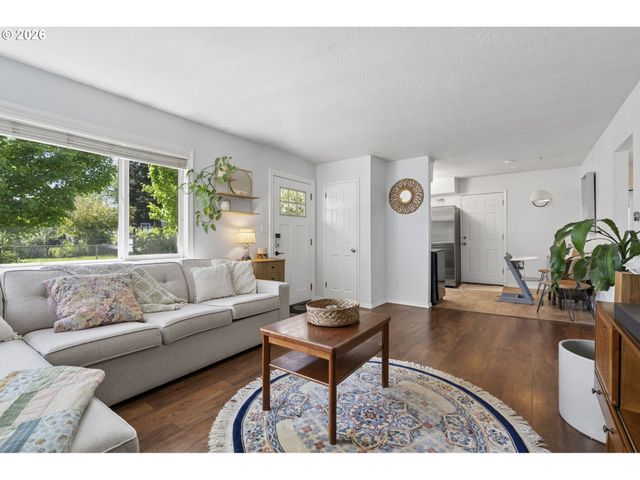 6720 Se 84TH Ave, Portland, OR 97266