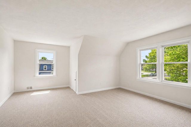 3180 S 41st STREET, Milwaukee, WI 53215