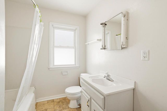 3180 S 41st STREET, Milwaukee, WI 53215