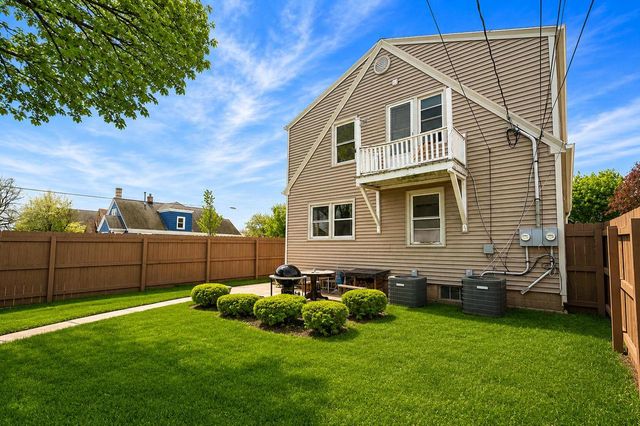 3180 S 41st STREET, Milwaukee, WI 53215