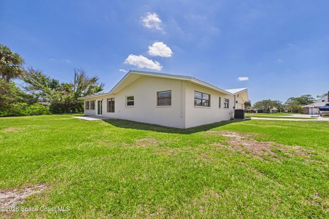 515 Inwood Lane, Indian Harbour Beach, FL 32937
