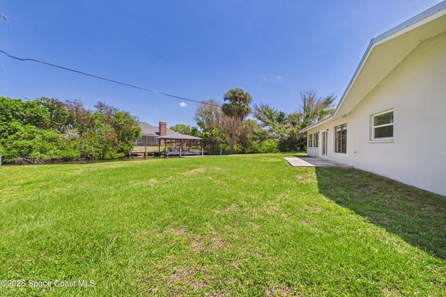 515 Inwood Lane, Indian Harbour Beach, FL 32937