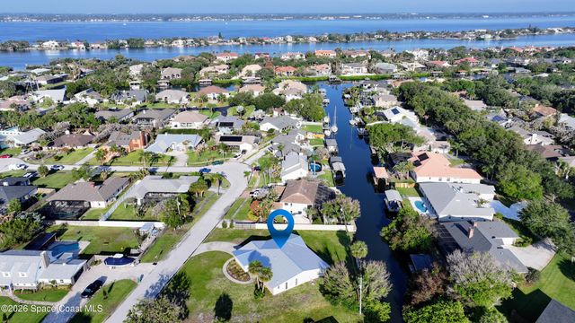 515 Inwood Lane, Indian Harbour Beach, FL 32937