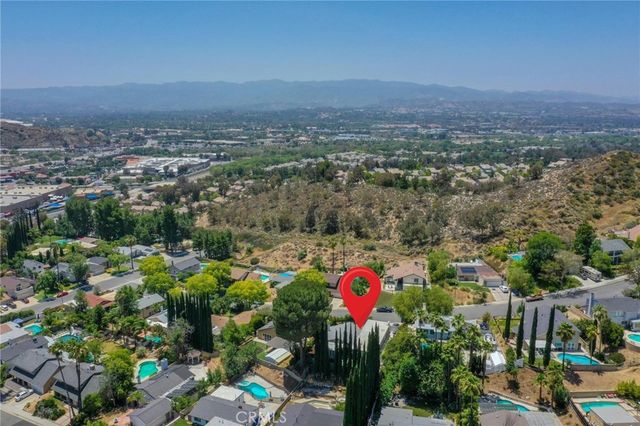 23041 La Granja, Valencia, CA 91354