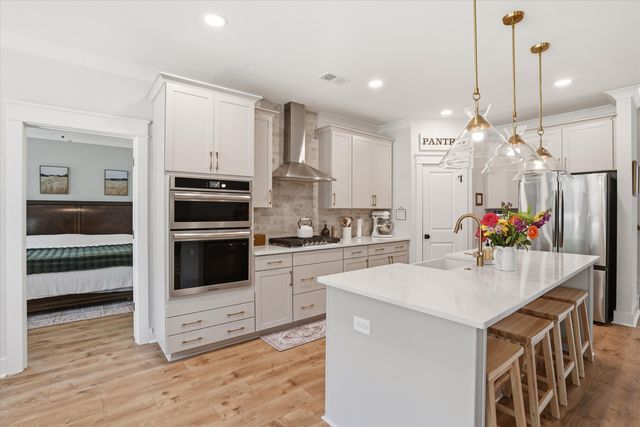 381 Wappoo Trace Lane, Summerville, SC 29486