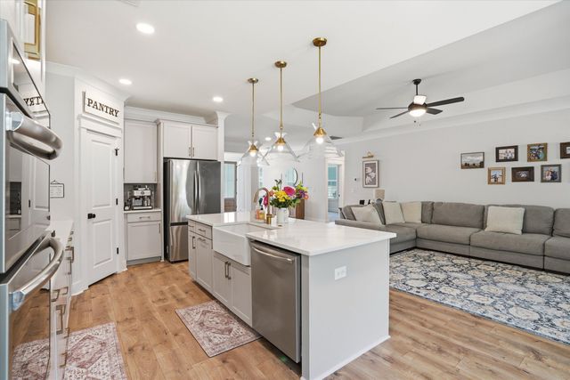 381 Wappoo Trace Lane, Summerville, SC 29486