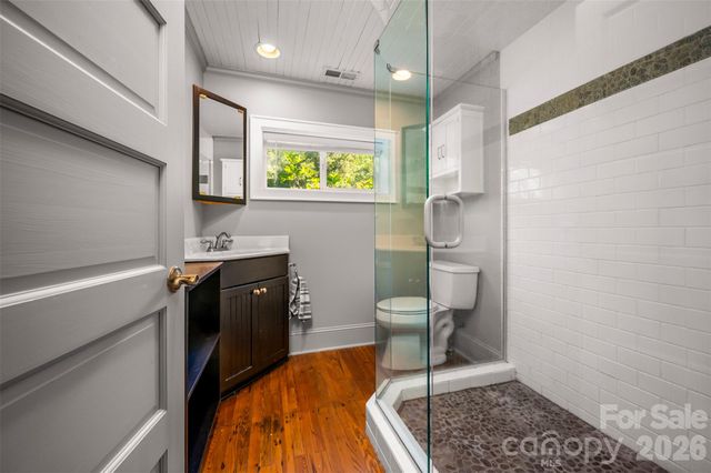 183-185 Rubin Thorne Road, Campobello, SC 29322